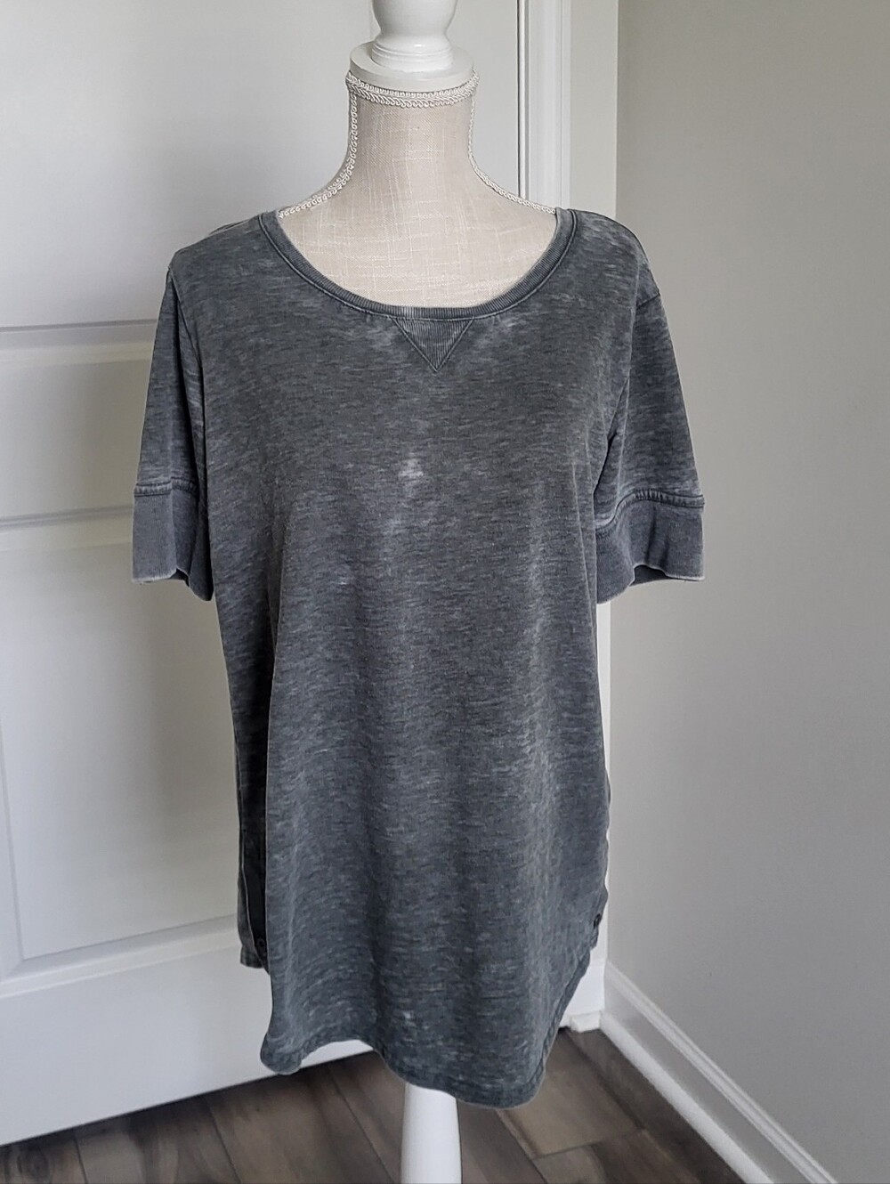 Jane and Delancey acid wash tops, 2 tops - Picture 6 of 12